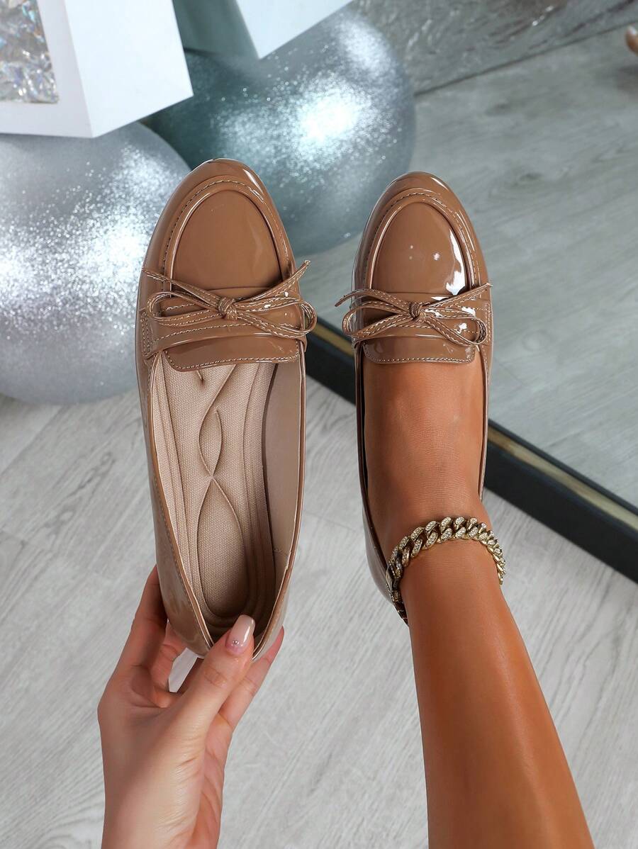 Women Flat Slip-On Casual Shoes, New Soft Leather Comfortable Loafers For All Seasons, Plus Size - Brown - View 1