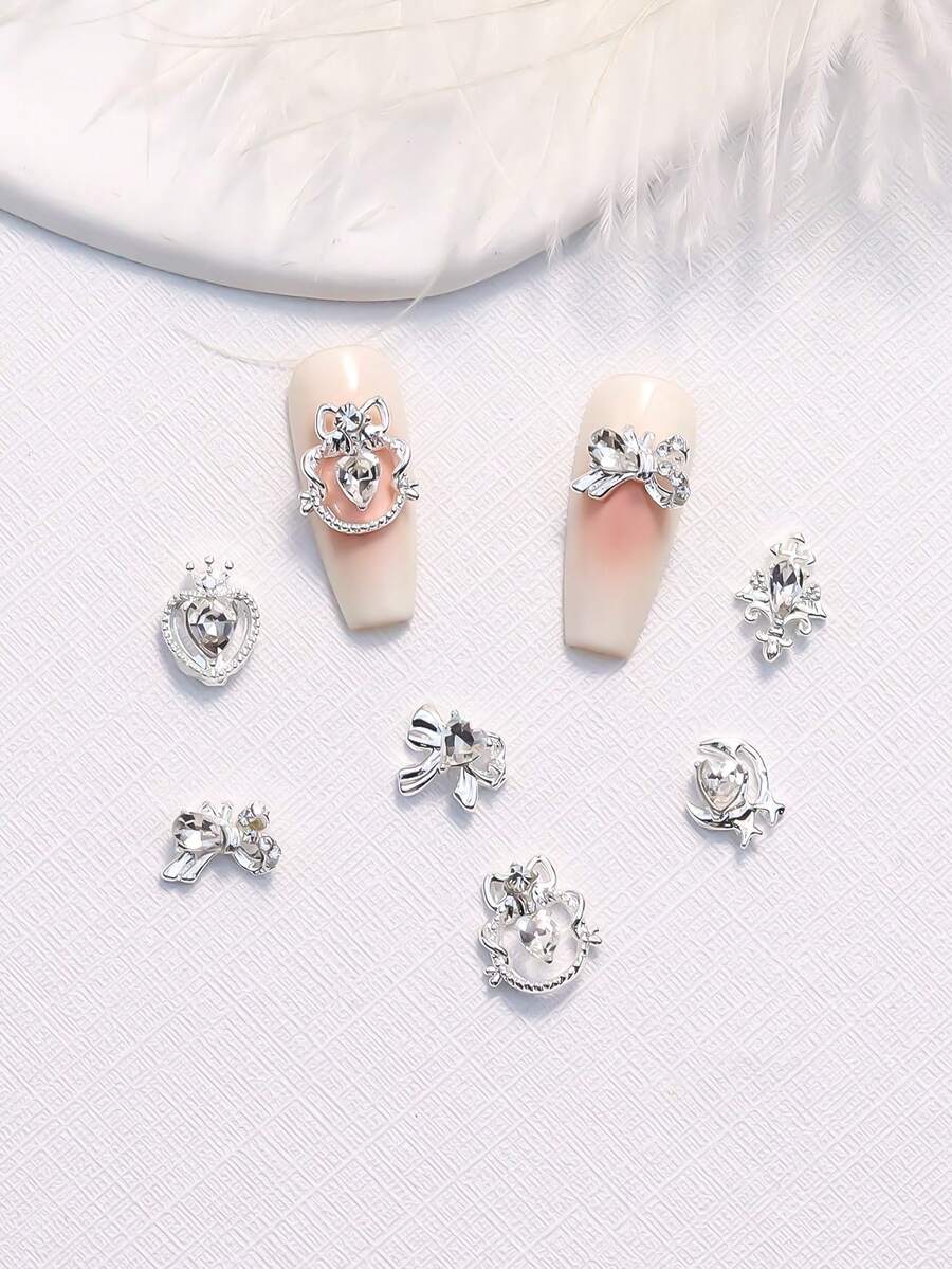 18pcs Silver Metal Nail Art Decoration Set, 3D Nail Jewelry, Colorful