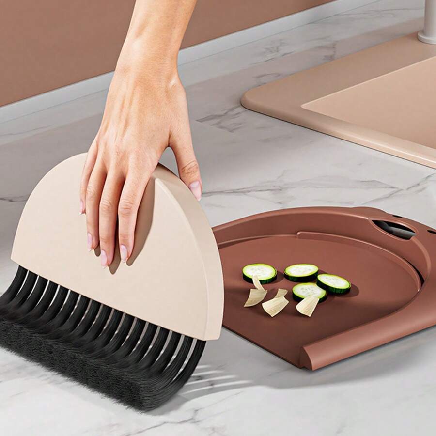 BearShaped Mini Broom Dustpan Set, Cute Desk Cleaning Brush For