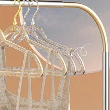 亚克力衣架，防滑设计，无缝衣架，坚固耐用的衣架，用于晾晒、存放和整理家用衣物，适用于卧室、浴室、家居