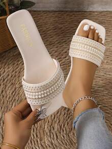 Dép đế bằng hở mũi đính ngọc trai cỡ lớn cho nữ 35-43, màu trắng - Màu be - Xem 4