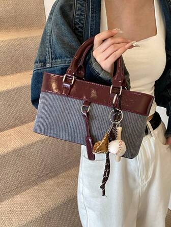 Vinröd Trendig handväska i färgblock, Ancora 2024 höst/vinter mångsidig crossbody-väska för damer, Bordoaux-modeväska, Ruby-pendlingsaxelväska, Rödbrun Crossbody-väska, Körsbär (inget hänge ingår)