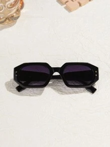 1 件女士和男士经典不对称多边形塑料时尚眼镜，复古铆钉设计，时尚户外运动度假海滩配件女士眼镜遮阳镜 - 彩色 - 查看 3