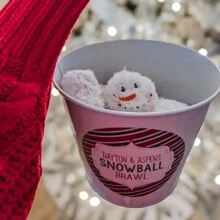Künstliche Schneekugel, Weihnachts-Schneeball-Kampf Set für drinnen, Plüsch-Schneemann-Kugel mit realistischem Gesicht, Schneeballkampfspiel für drinnen und Outdoor