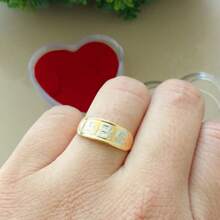 Anel De Formatura Abc Infantil Regulável Com Caixinha Folheado a Ouro - Dourado - Visão 3