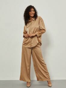 女士时尚休闲缎面衬衫和阔腿裤套装