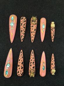 10片纯手工按压式指甲，54mm杏仁形，指甲片经过不同工艺处理，豹纹配色，镶嵌金色金属饰件，整体性感，适合约会时佩戴，指甲片可多次使用，佩戴方便 - 彩色 - 查看 1