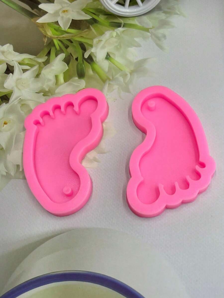 1pc Santa Claus Small Footprint DIY Keychain Resin Keychain Foot Silicone Mold, Christmas - Pink - View 1