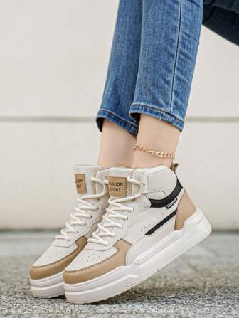 Klassisk svart och vit tjock sula Damer Casual High Top Skate-skor, främre snörning Enkla Lättvikts mångsidiga utomhussportsvandringsskor, lämpliga för alla årstider