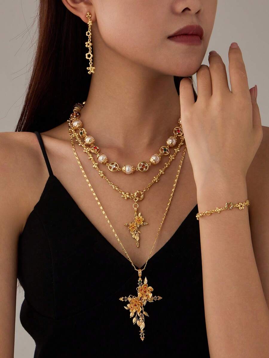 1 件奢华花卉长项链，采用优质铜材料制成，带有精致的花卉图案，展现浓郁的复古风格。长链设计不仅为整体造型增添了层次感，而且可以与各种服装自由搭配。 - 金色的 - 查看 1