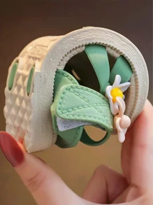 1 双女童休闲 PVC 平底凉鞋，防水，花朵图案，适合夏季度假，百搭女童鞋