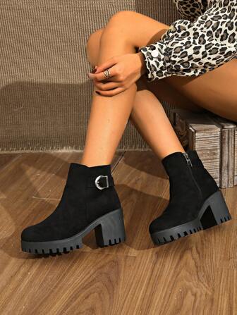 黑色圆头粗跟踝靴，绒面革中跟短靴，休闲女鞋，大码42码，侧拉链软底短筒靴