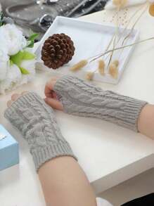 1 Pair Classic Solid Color Cable Knit Fingerless Mittens For Children - A - View 2