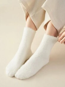 5 Pairs Autumn/Winter Solid Color Fluffy Lined Warm Crew Socks For Women