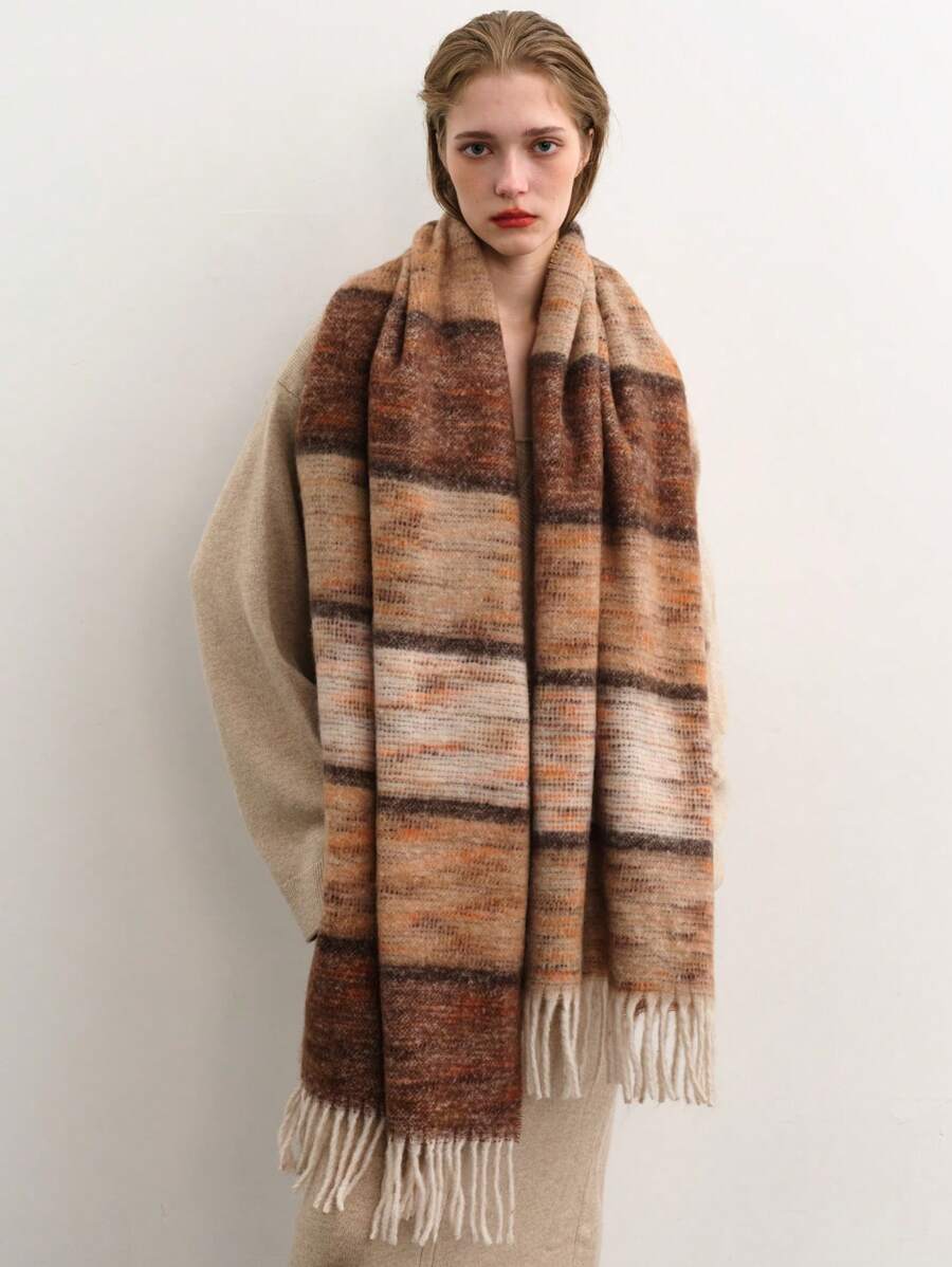 1 件驼色渐变色披肩，配长流苏，蓬松仿羊绒围巾，冬季秋季 - 駝色 - 查看 1