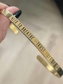 1pc Multi-Color Optional Personalized Letter Carved Stainless Steel Bracelet Brushed Matte Bracelet Simple Casual Style Creative Gift For Women