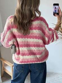 1 Áo len cardigan sọc kiểu Pháp cho nữ, Áo thu đông mới về thời trang, Áo dài tay kiểu Mỹ cài cúc họa tiết chắp vá màu sắc phổ biến, Trang phục công sở tối giản cổ điển thập niên 70 dành cho giáo viên, Áo len dệt kim màu trơn đơn giản cổ điển dáng rộng ấm áp, vai trễ, dài tay, thích hợp làm áo khoác ngoài - Nhiều màu - Xem 2