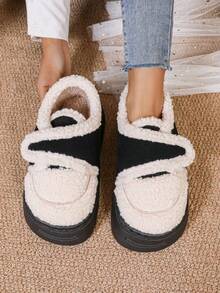 女士黑白雪地靴，2024年新款冬季短靴，厚底，保暖内衬，防滑 - 黑與白 - 查看 1