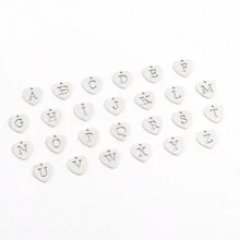 1 pièce Bracelet initial en forme de cœur en acier inoxydable, couleur argent, bracelet à perles pour femmes. Cadeau pour la Saint-Valentin, maman, mère, fête des mères