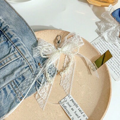 1pc Faux Pearl Bow Knot Key Chain, Backpack Pendant, Elegant Beaded Phone Case Decor, Simple Bow Design Zinc Alloy, 4 Seasons Valentine's Day Valentines Gift Souvenir Car Accessories Bag Charm School Pearl Cute Goth Y2k