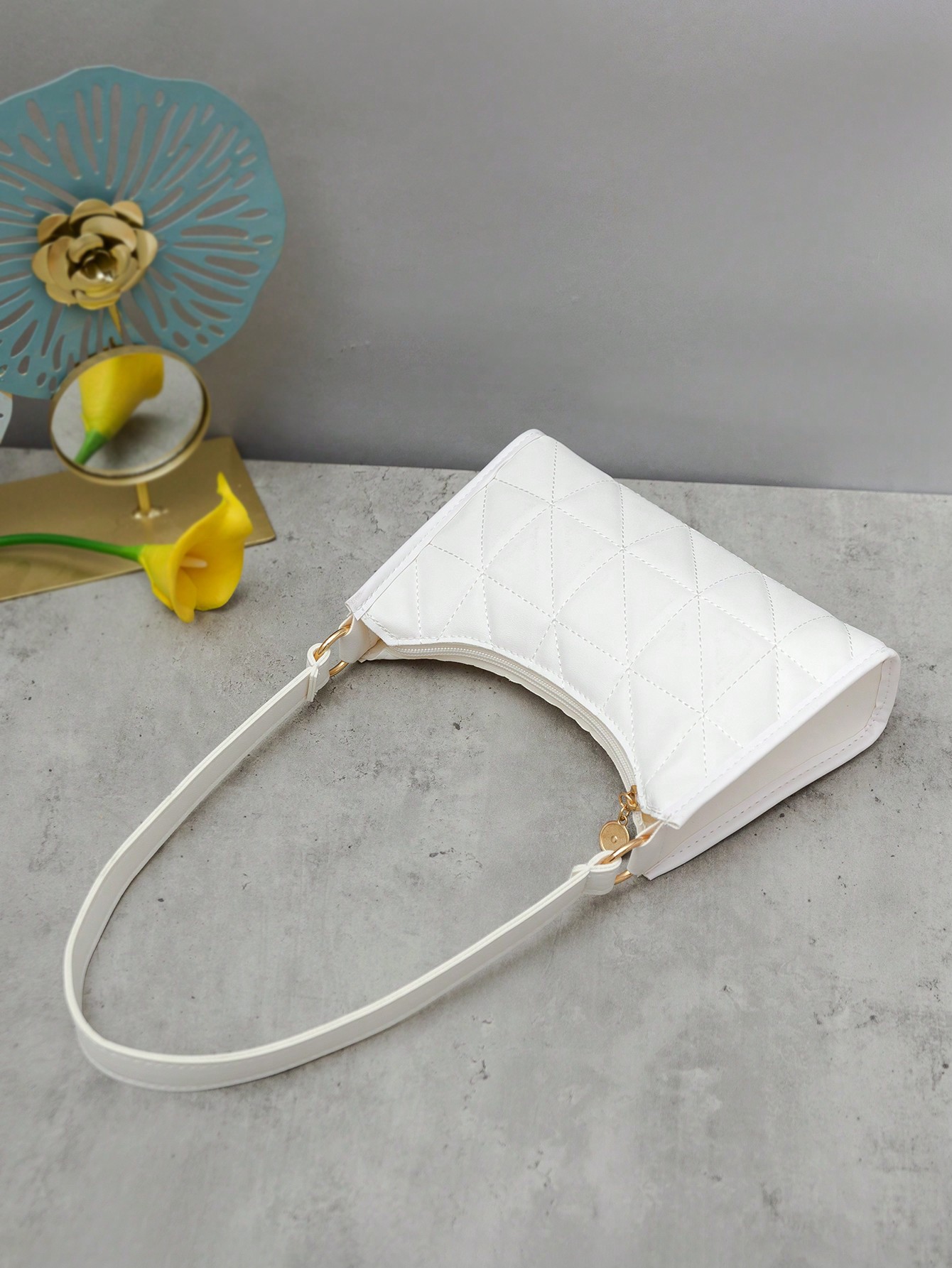 حقيبة كتف مطرزة أنيقة للمرأة، حقيبة عبر الجسم عصري...