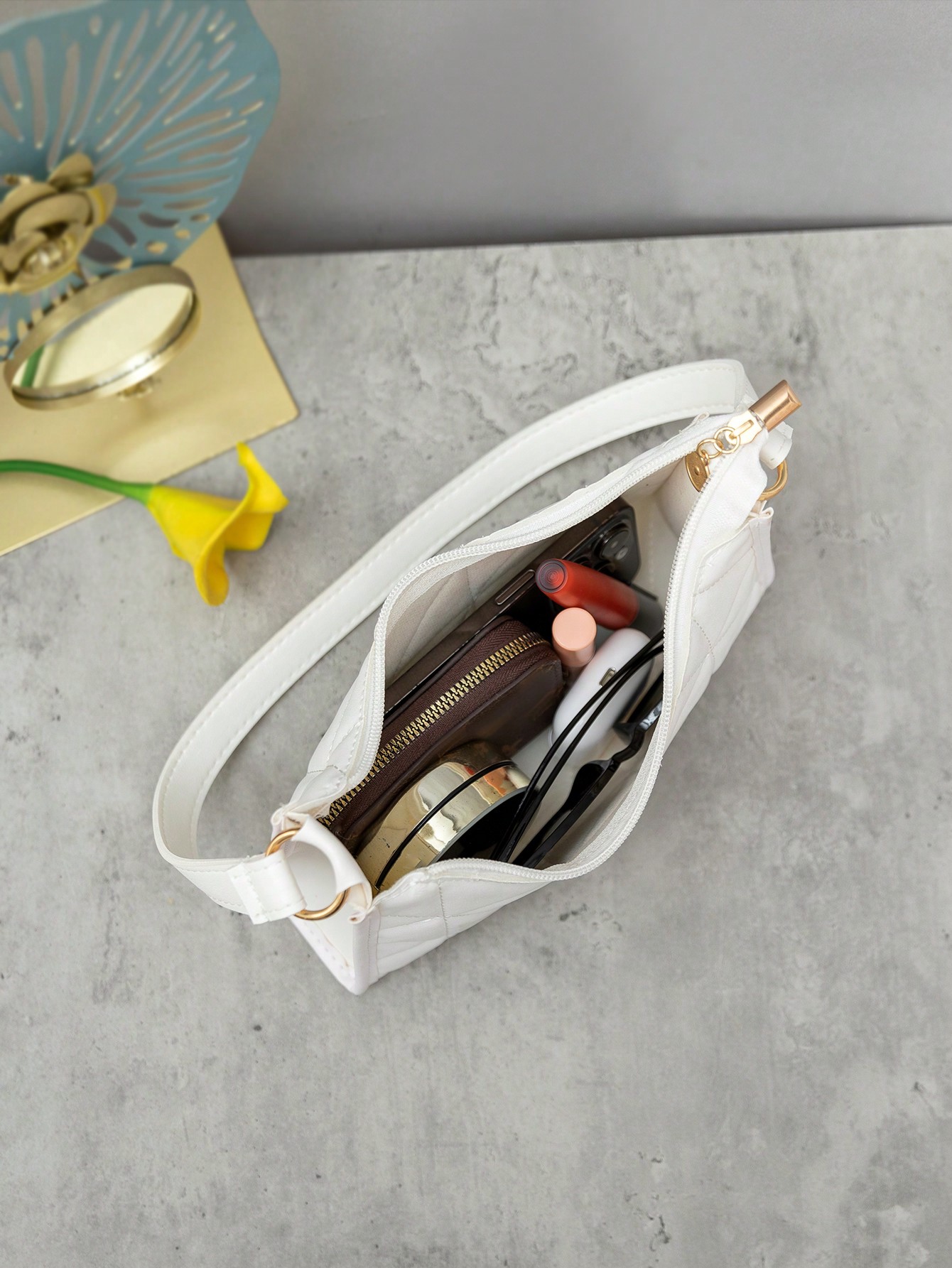 حقيبة كتف مطرزة أنيقة للمرأة، حقيبة عبر الجسم عصري...