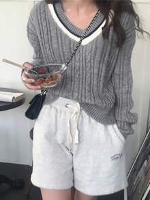 Women's Casual V-Neck Long Sleeve Striped Sweater, Autumn/Winter 2024