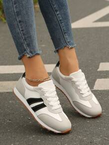 Women's College Style Sneakers, Thick Sole Patchwork Fashionable & Versatile Skate Shoes, Lightweight Comfortable Simple Design Casual Shoes For Autumn/Winter