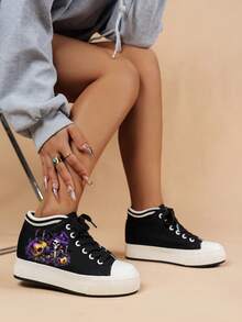 女士厚底系带万圣节图案运动鞋，学生休闲低帮帆布便鞋，舒适时尚隐形坡跟运动鞋 - 黑色 - 查看 3