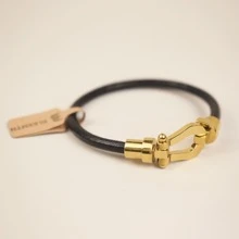 BLKSMTH Women's Fashionable Minimalist Gold-Plated Horseshoe Buckle Leather Style Bracelet