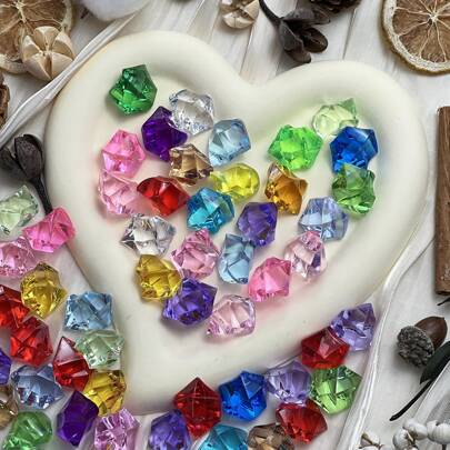 50 Stück Mehrzweckfarbige Fake Zerbrochene Eis Steine, Künstliche Kunststoff Kristall Eiswürfel mit Strass-Optik für Dekoration, Hochzeitsdekoration, Vasen-Füllmaterial, Weihnachtsdekoration, ideales Geschenk