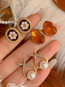 6pcs/Set Vintage Red Cat Eye Faux Pearl Wrap Earrings, Luxury Niche Design, High-End Festive Christmas, Minimalist Versatile Personalized Earring Set Suitable For Women's Daily & Holiday Wear