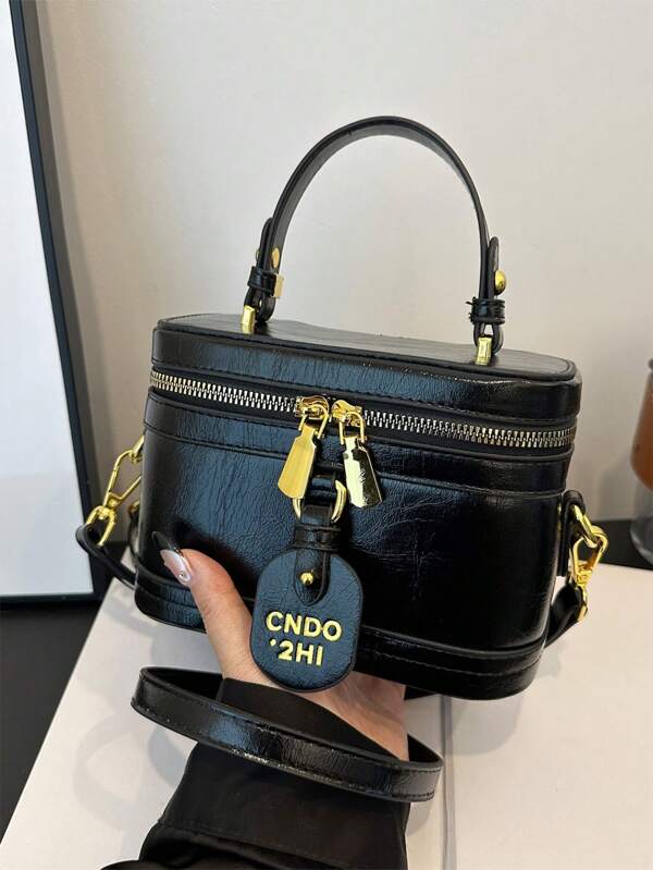 New Fashionable Light-Colored Washed Denim Classic Candy Color Multi-Purpose Letter Graphic Accent Camera Shoulder Bag With Adjustable Braided Strap, Suitable For Young Girls, College Students, Beginners, Office Ladies For Shopping, Office, University, Work, Business And Commuting