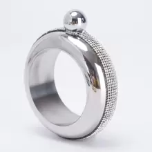 1 Stück Edelstahl Armband Flasche in Silber/Gold/bunt mit Strass, 3,5oz rund eloxiert, luxuriöses Modeschmuck Alkohol Fläschchen, geeignet für verschiedene Spirituosen & nicht-saure Flüssigkeiten, für Outdoor, Camping, Geschenk für Väter