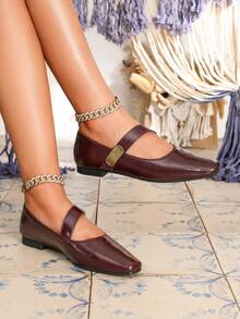 Giày sandal đế bằng mũi vuông thời trang có khóa đồng, thoải mái và đơn giản theo phong cách Châu Âu, Thu/Đông 2024 - Màu Đỏ Sâu - Xem 3