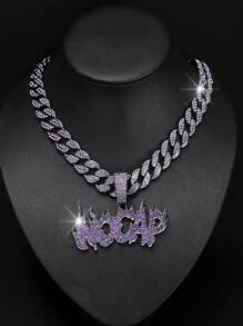 قلادة معلق بشكل حرف النار "لا قبعة" بحجر راين بنفسجي قطعة واحدة ، طراز كلاسيكي مناسب للارتداء اليومي للرجال والنساء