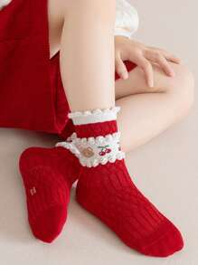 5 Pairs Of Children's Socks Autumn/Winter Red Mid-Tube Socks Winter Baby New Year Socks Cute Bear Sweet Lace Socks Fashion Cherry Pattern Design Suitable For Daily Or Festive Wear