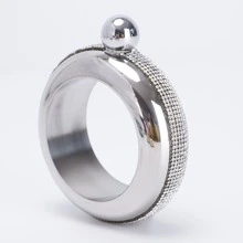 1 Stück Edelstahl Armband Flasche in Silber/Gold/bunt mit Strass, 3,5oz rund eloxiert, luxuriöses Modeschmuck Alkohol Fläschchen, geeignet für verschiedene Spirituosen & nicht-saure Flüssigkeiten, für Outdoor, Camping, Geschenk für Väter