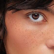 Freck Beauty Faux Freckles Pen – Waterproof, Long-Lasting – Natural Sun-Kissed Look – Vegan & Cruelty-Free – Buildable Formula For Light/Medium Skin – Fake Freckles Makeup Tool - Freck XL - nhẹ-trung bình - Xem 5