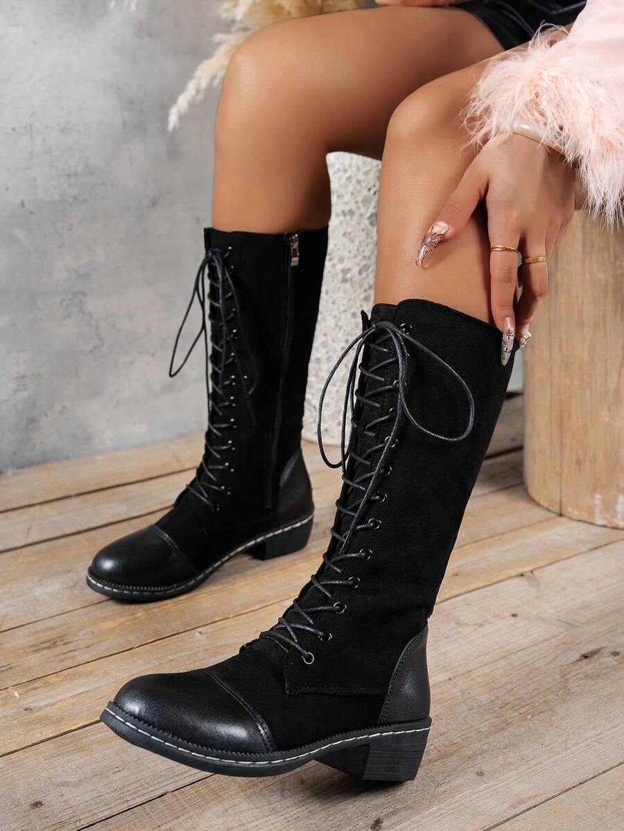 秋冬新款女士中筒靴，时尚黑色仿麂皮和毛皮拼布，舒适低跟，侧拉链，系带装饰时尚摩托车靴 - 黑色 - 查看 1