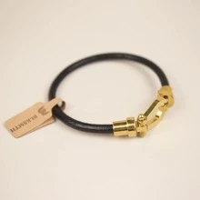 BLKSMTH Women's Fashionable Minimalist Gold-Plated Horseshoe Buckle Leather Style Bracelet