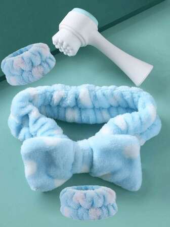 四合一洁面套装包含：1个硅胶洁面刷、1个头带、2个腕带。手持式去角质面部护理按摩刷，带蝴蝶结头带和腕带，三件套，护肤头带，美容，护肤产品，水疗，自我护理，护肤工具，面部护理，美容师用品，皮肤，洗面奶，面部