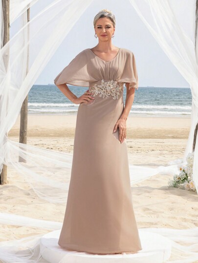 Women's Applique Detail Floor Length Chiffon Dress Elegant Mother Of The Bride Dress