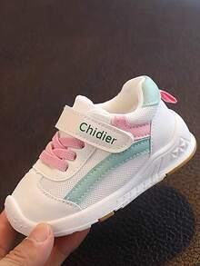 1-4 岁宝宝防滑软底透气网眼学步鞋，钩环设计时尚幼儿男童和女童运动鞋，春秋 - 綠色 - 查看 4