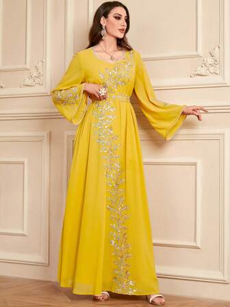  Siskakia 穆斯林开斋节亮片 V 领长袖配腰带女士卡巴雅礼服