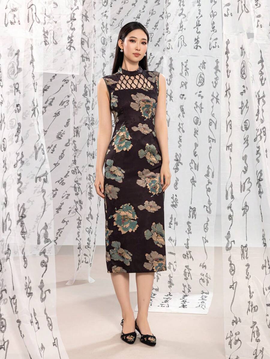 无袖前镂空雕花设计随机印花新中式旗袍连衣裙