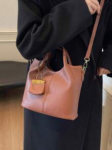 2025 新款时尚女士手提包，大容量通勤单肩包，独特设计斜挎包，休闲百搭手提包，舒适纯色 PU 面料，磁性按扣和拉链开合，可调节和可拆卸肩带，时尚水桶包 - 棕色 - 查看 3