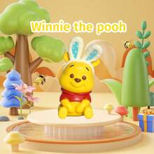 Miniso Adornos de personajes, Caja ciega de personajes con tema "¿Dónde está el conejo?", Caja ciega de figuras decorativas para el hogar, Adornos de regalo, Muñecos de peluche de Stitch y Winnie, Figuras de juguete, Juguete de conejo, Winnie Pooh - Amarillo - Ver 3