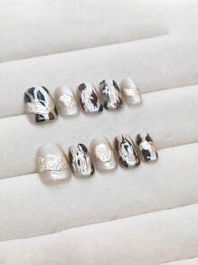 10 片短方形豹纹指甲贴，豹纹与金色点缀，提升个人风格，全覆盖可拆卸按压指甲，适合女士和女孩日常佩戴和派对美甲用品 - 彩色 - 查看 3