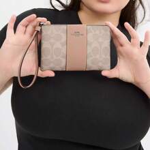Coach Corner Zip Wallet Wristlet Bag In Signature Canvas With Stripe,Purses And Bags Women Wallet Bags For Women Valentine's Day Gift For Her CW854 - Màu Khaki - Xem 2